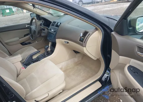 2007 Honda Accord 2.4 Lx z USA, uszkodzony, nr VIN 1HGCM564X7A065212